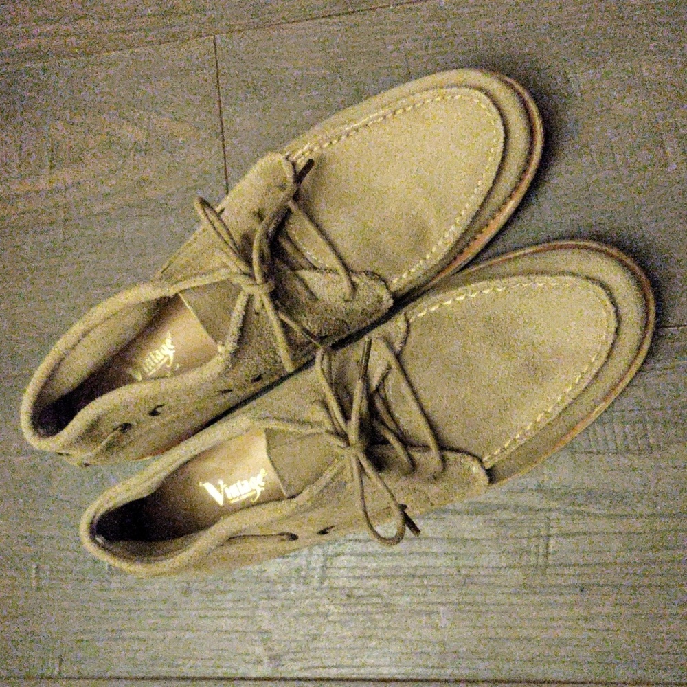Vintage Shoe Company Women Suede Oxfords
